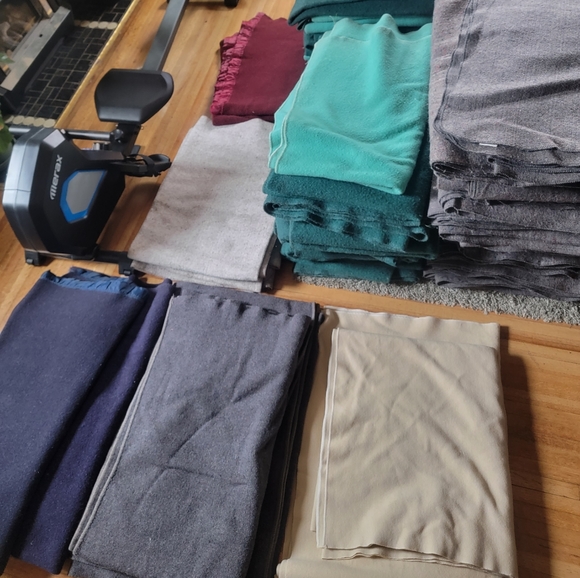 Wool Blend Blankets *LISTED 3 TIMES SO YOU CAN BUNDLE*  !!LIMIT 3!! - Picture 5 of 5